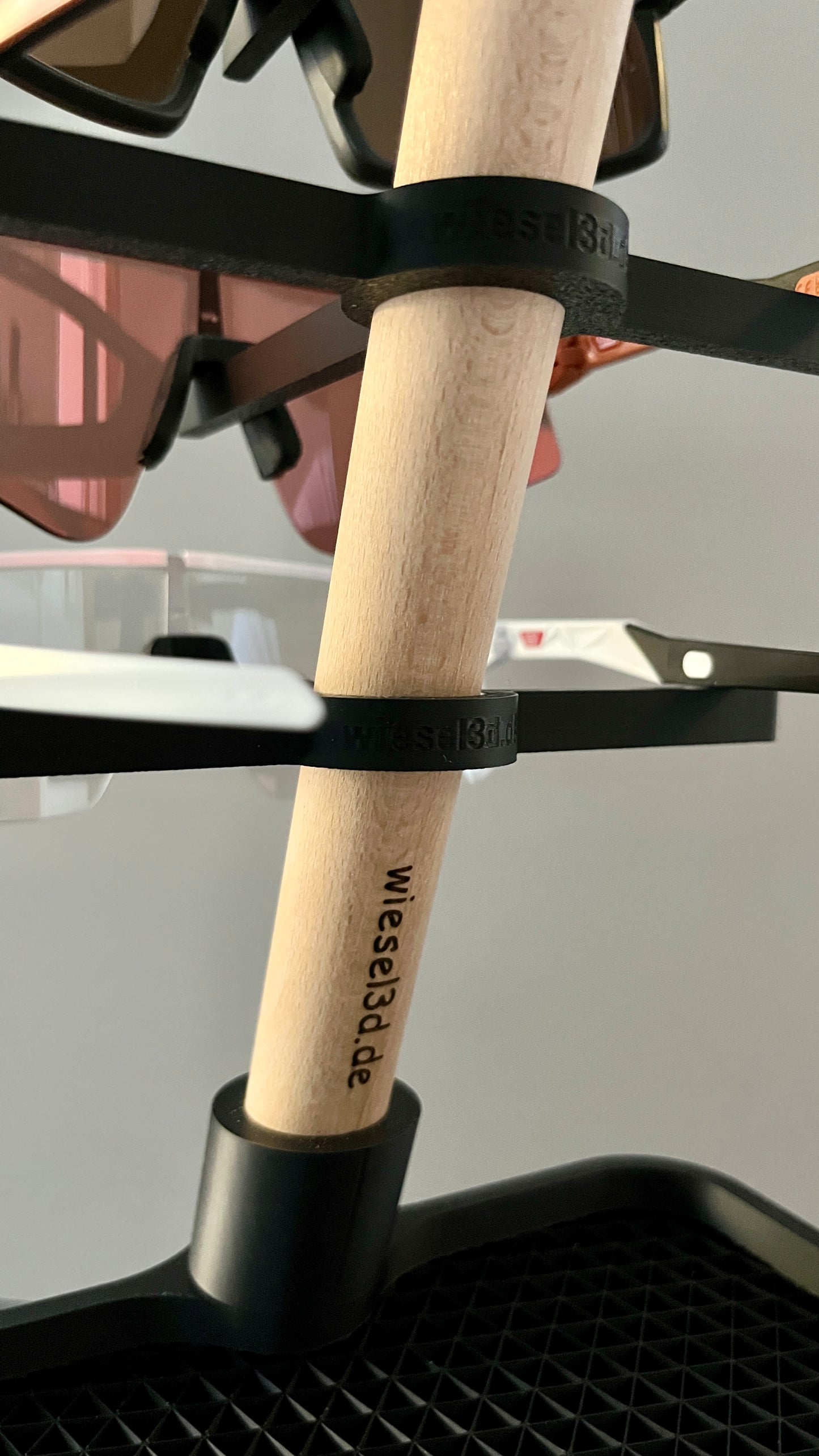 Brillenständer